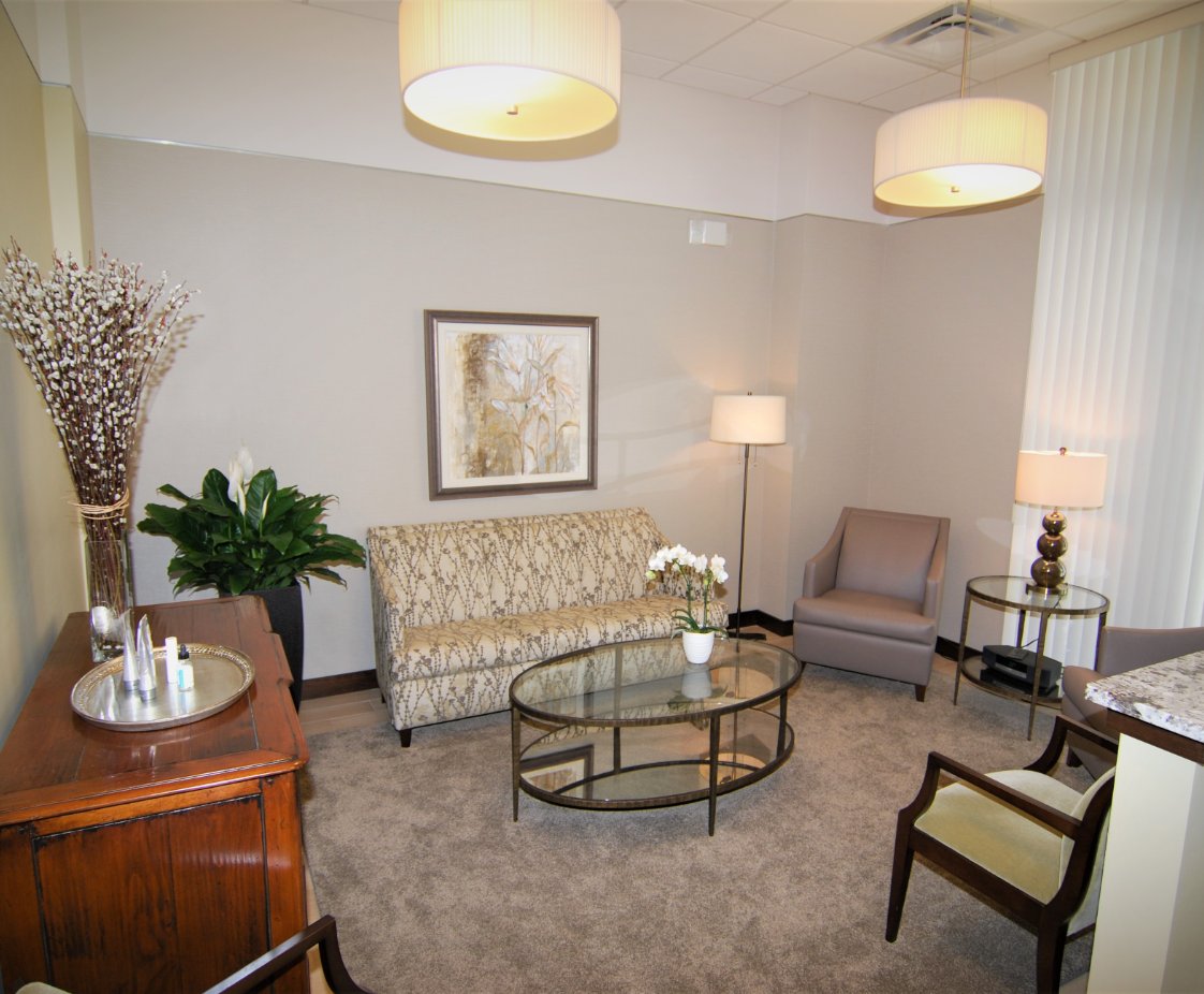 Bartlett Plastic Surgery – OBS in Brookline, MA. Reception Area, designed by Hardaway Sziabowski Architects.