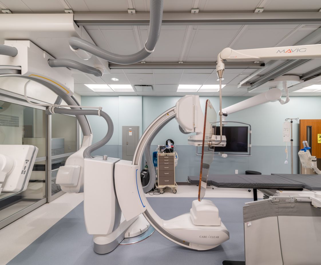 Midtown Pain & Spine Center - OBL in Raleigh, NC. Surgical Room, designed by Hardaway Sziabowski Architects.